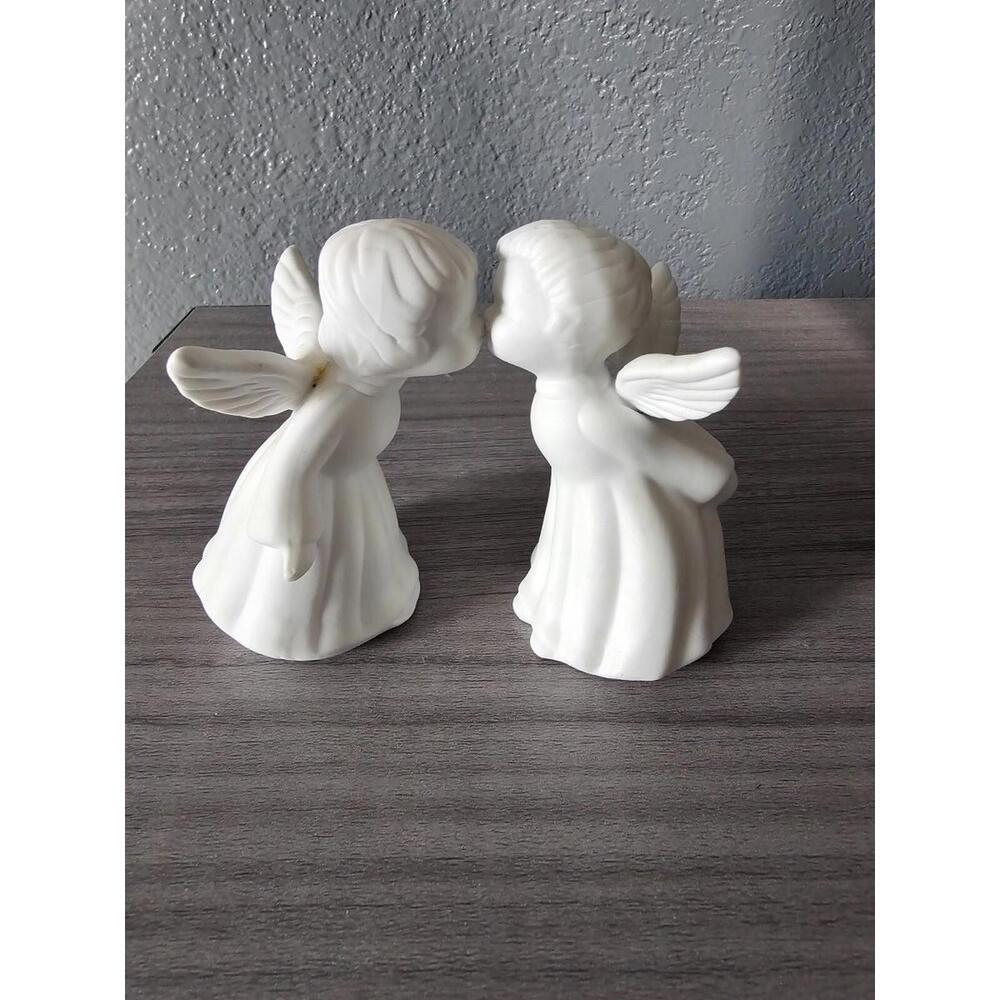 2 Gift Co White Kissing Angel Figurine Spiritual Love Little Angel B6 4''
